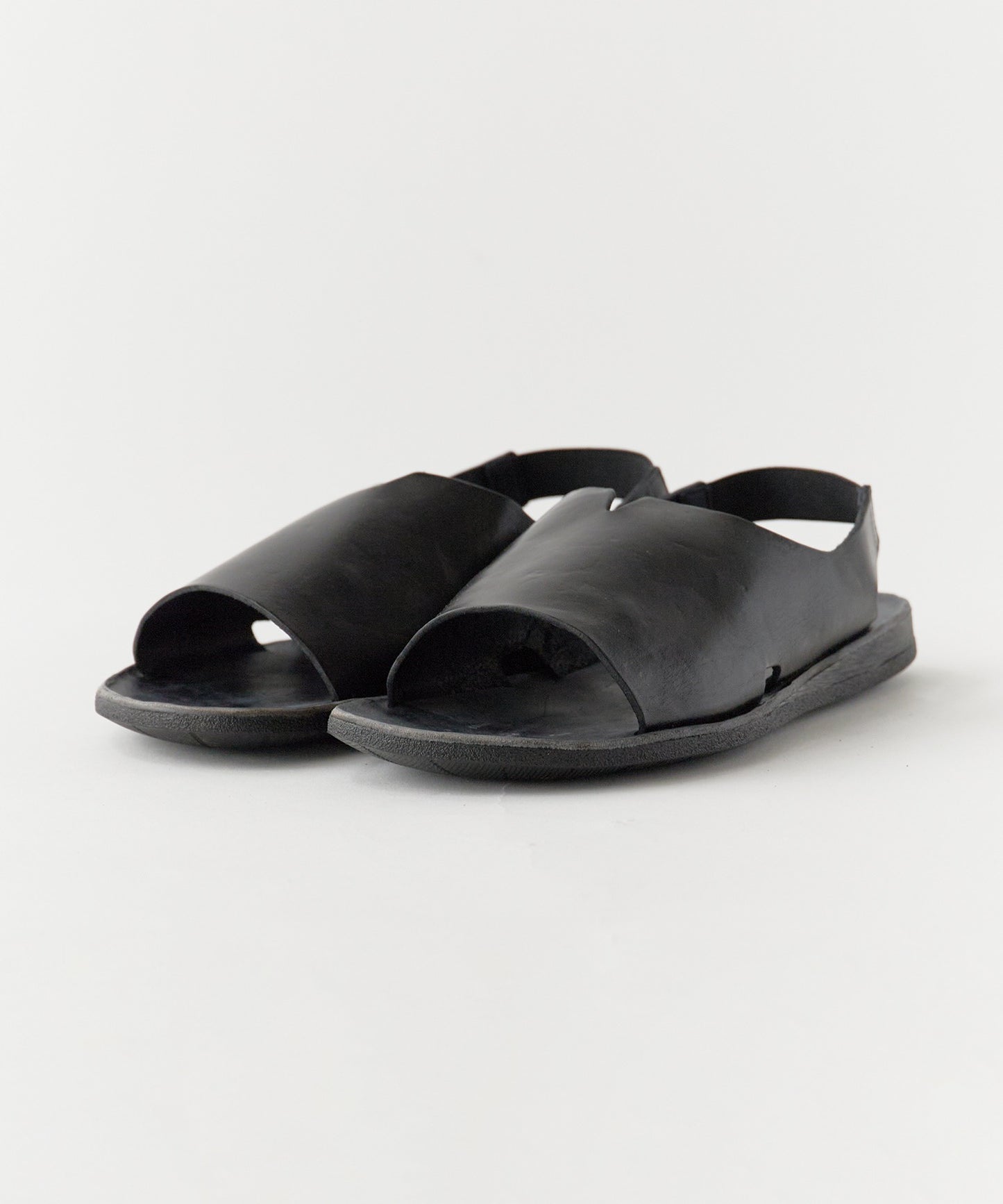 BRADOR / MENS LEATHER SANDALS