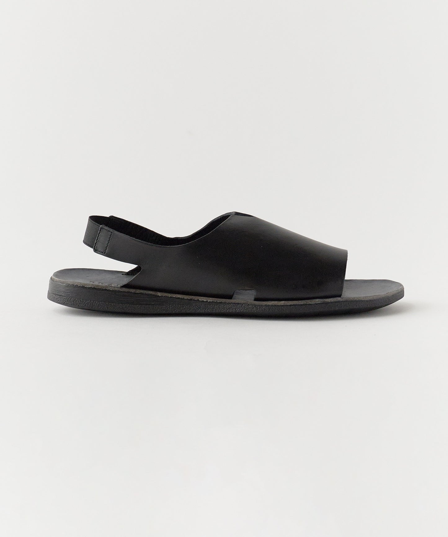 BRADOR / MENS LEATHER SANDALS