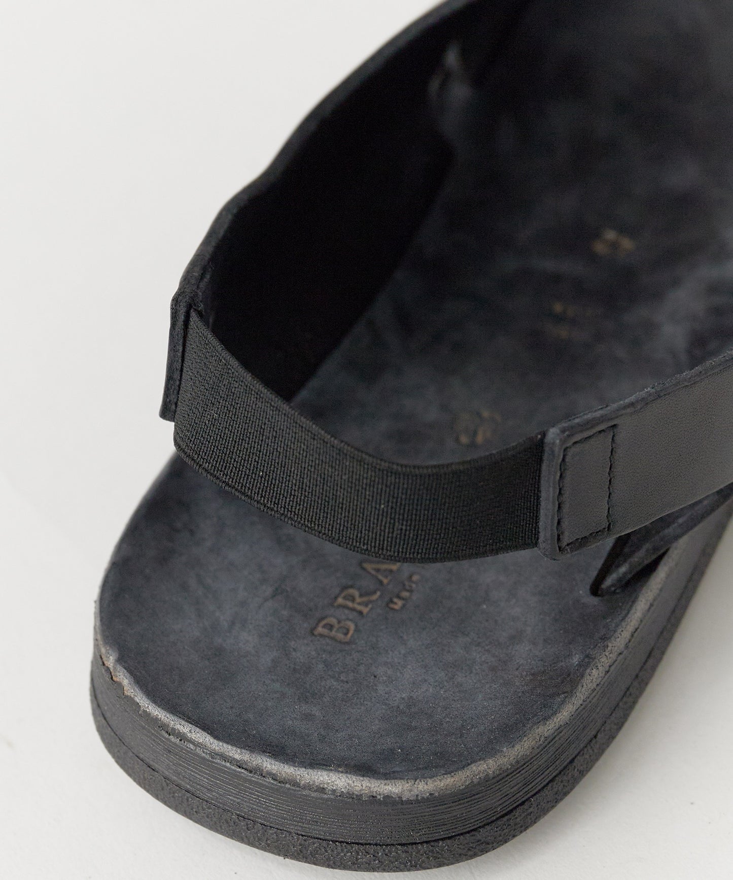 BRADOR / MENS LEATHER SANDALS