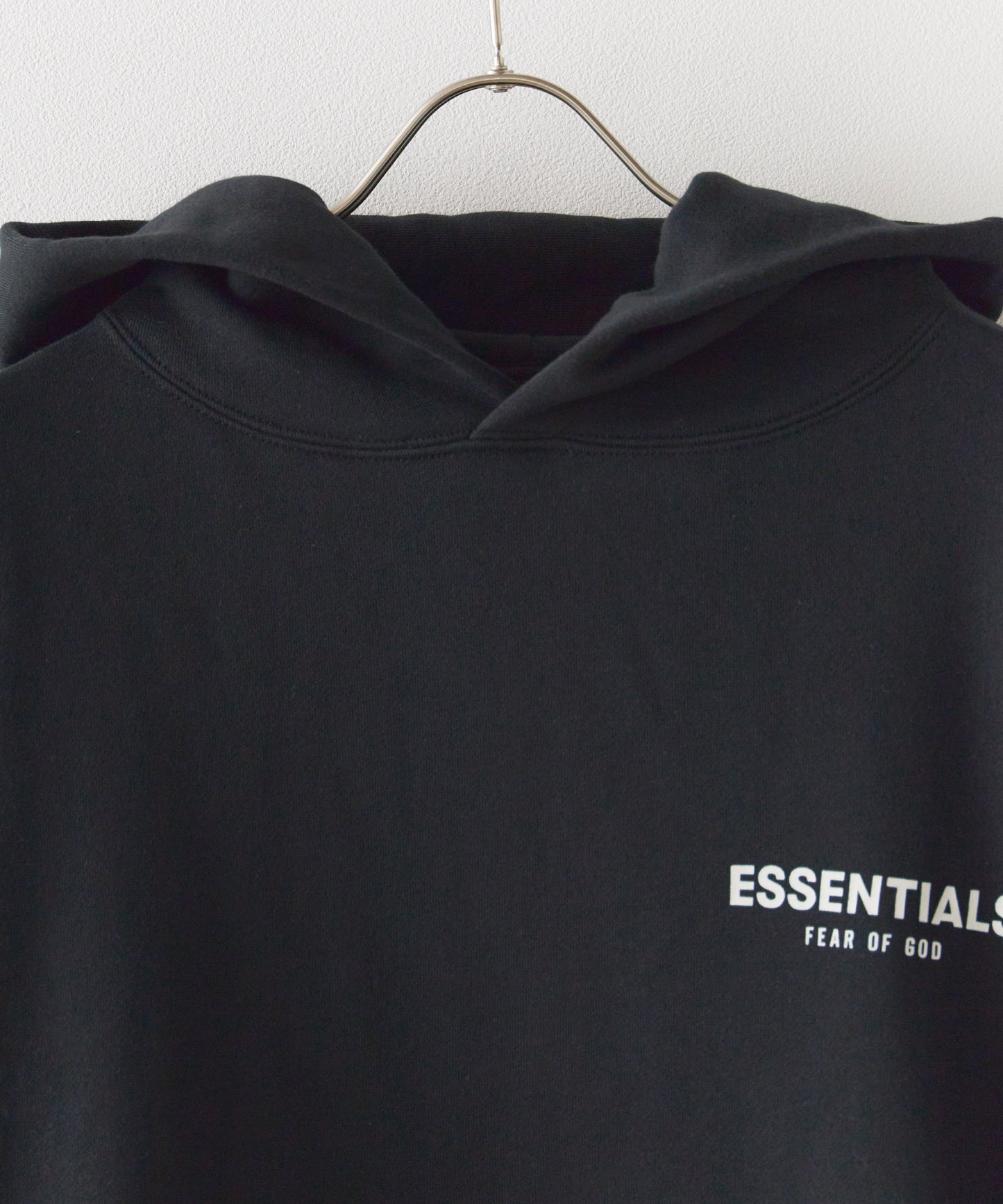 FOG ESSENTIALS / FLOWER PHOTO HOODIE