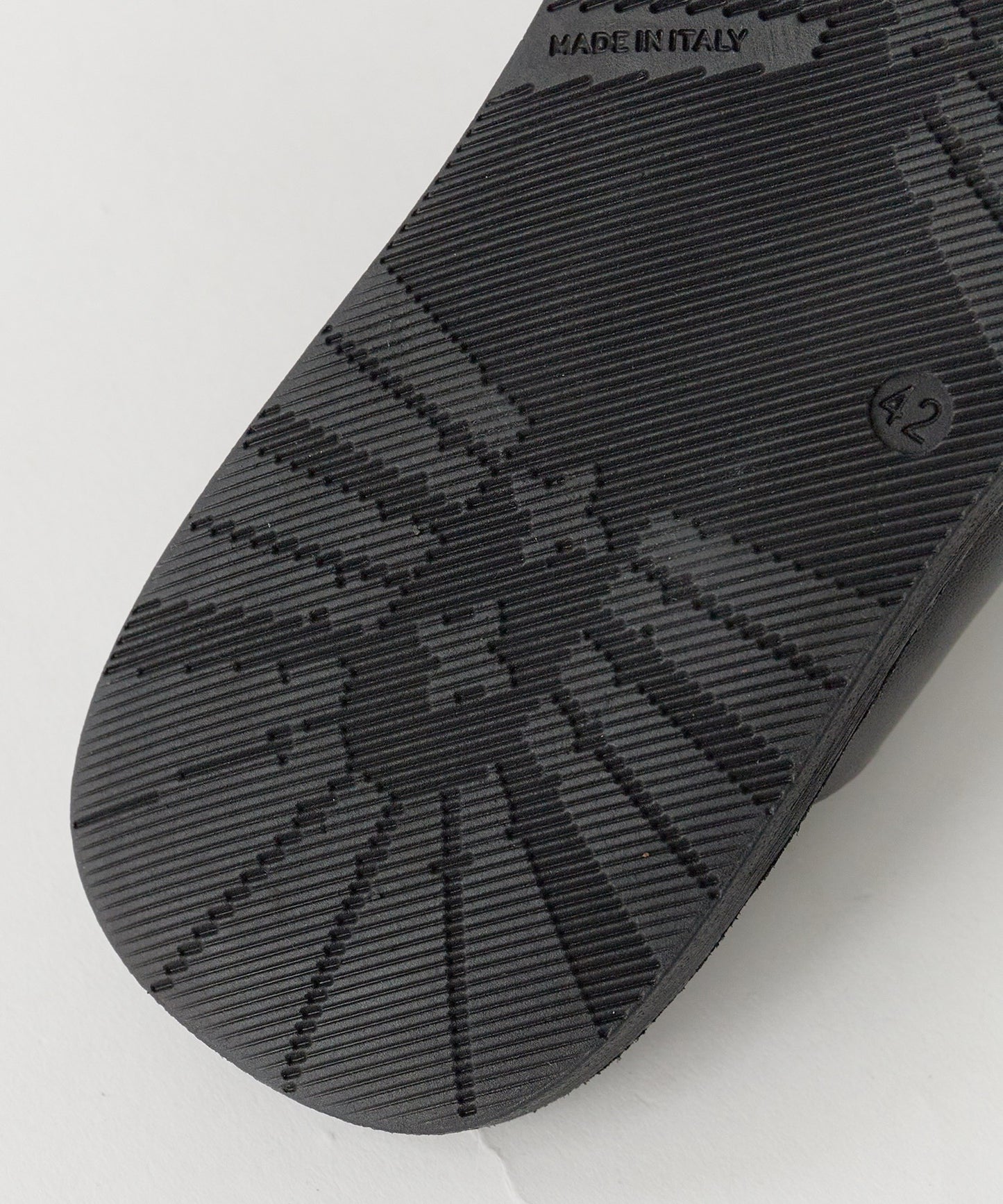 BRADOR / LEATHER SANDALS
