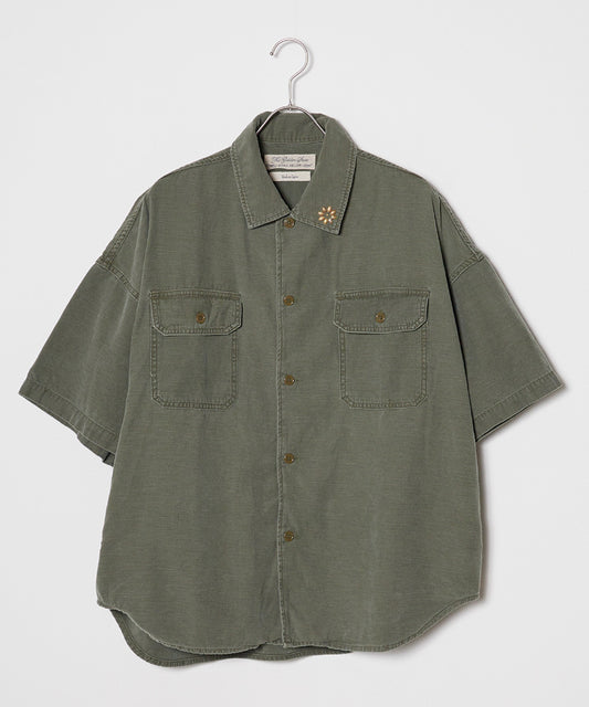 REMI RELIEF/レミレリーフ WIDE Military S/S SHIRT(スタッズ)
