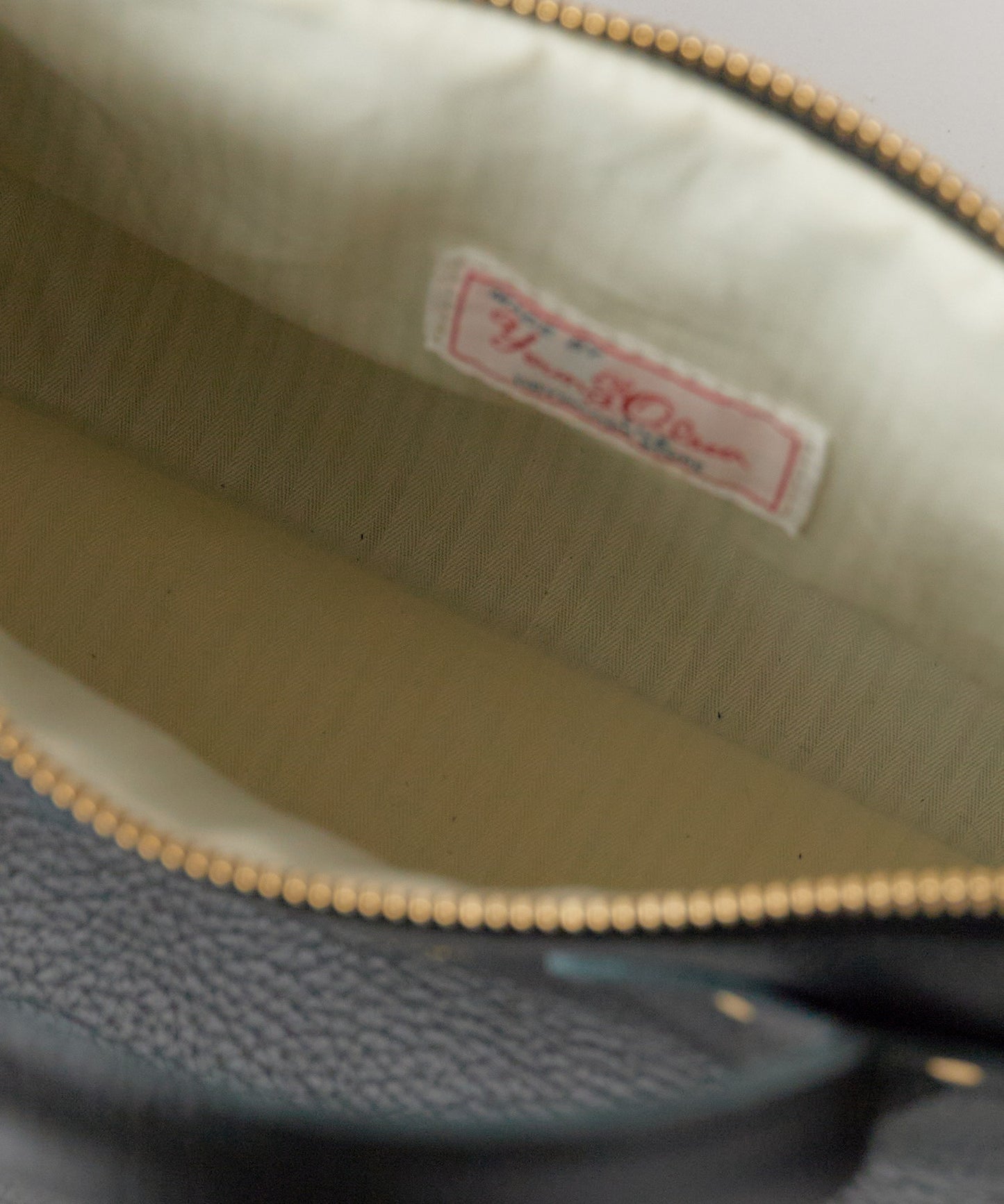 YOUNG & OLSEN / EMBOSSED LEATHER D BOSTON S