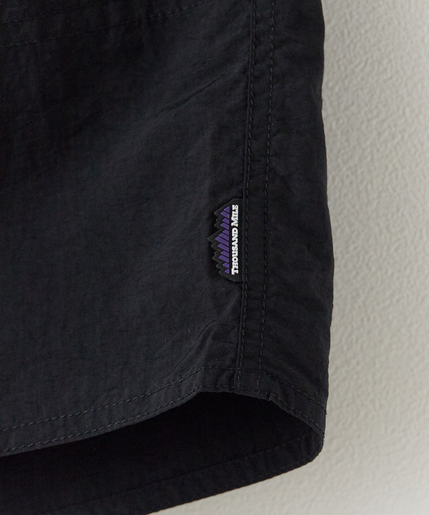 THOUSAND MILE / NYLON TASLAN WEATHER WALK SHORTS