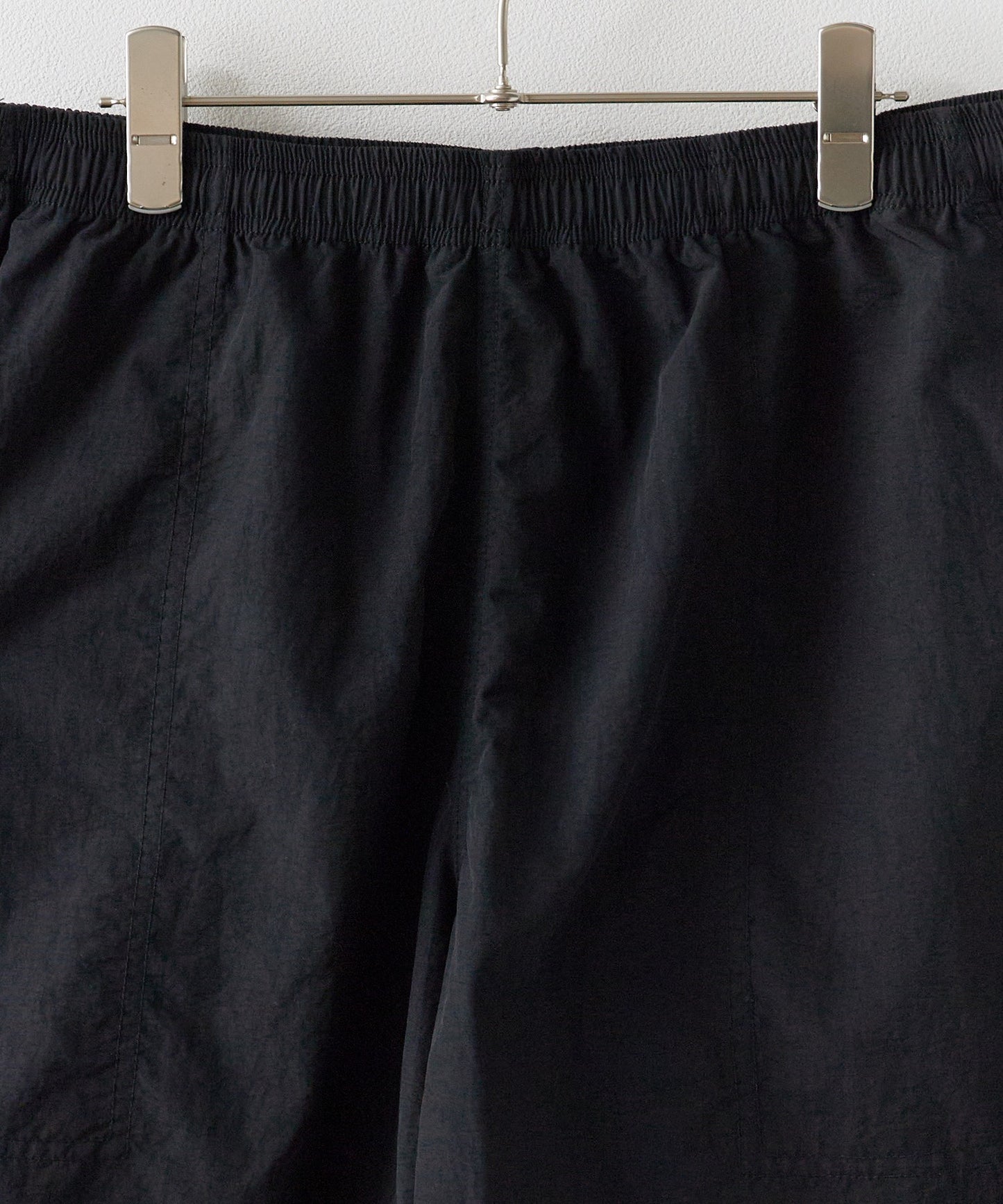 THOUSAND MILE / NYLON TASLAN WEATHER WALK SHORTS