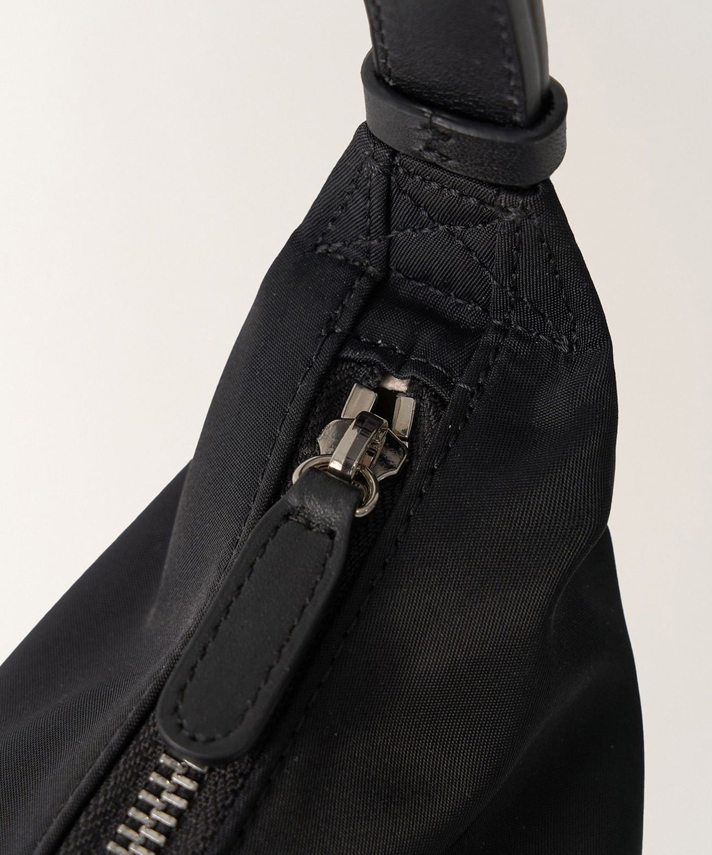 NOTHING WRITTEN / Nylon shoulder mini bag ショルダーバッグ