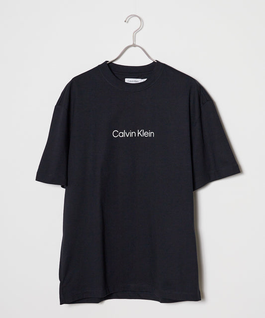 Calvin Klein / STANDARD LOGO CREWNECK