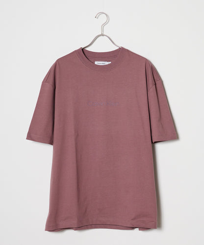 Calvin Klein / STANDARD LOGO CREWNECK