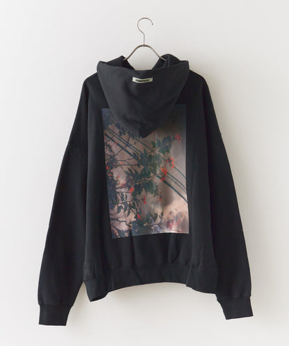 FOG ESSENTIALS / FLOWER PHOTO HOODIE