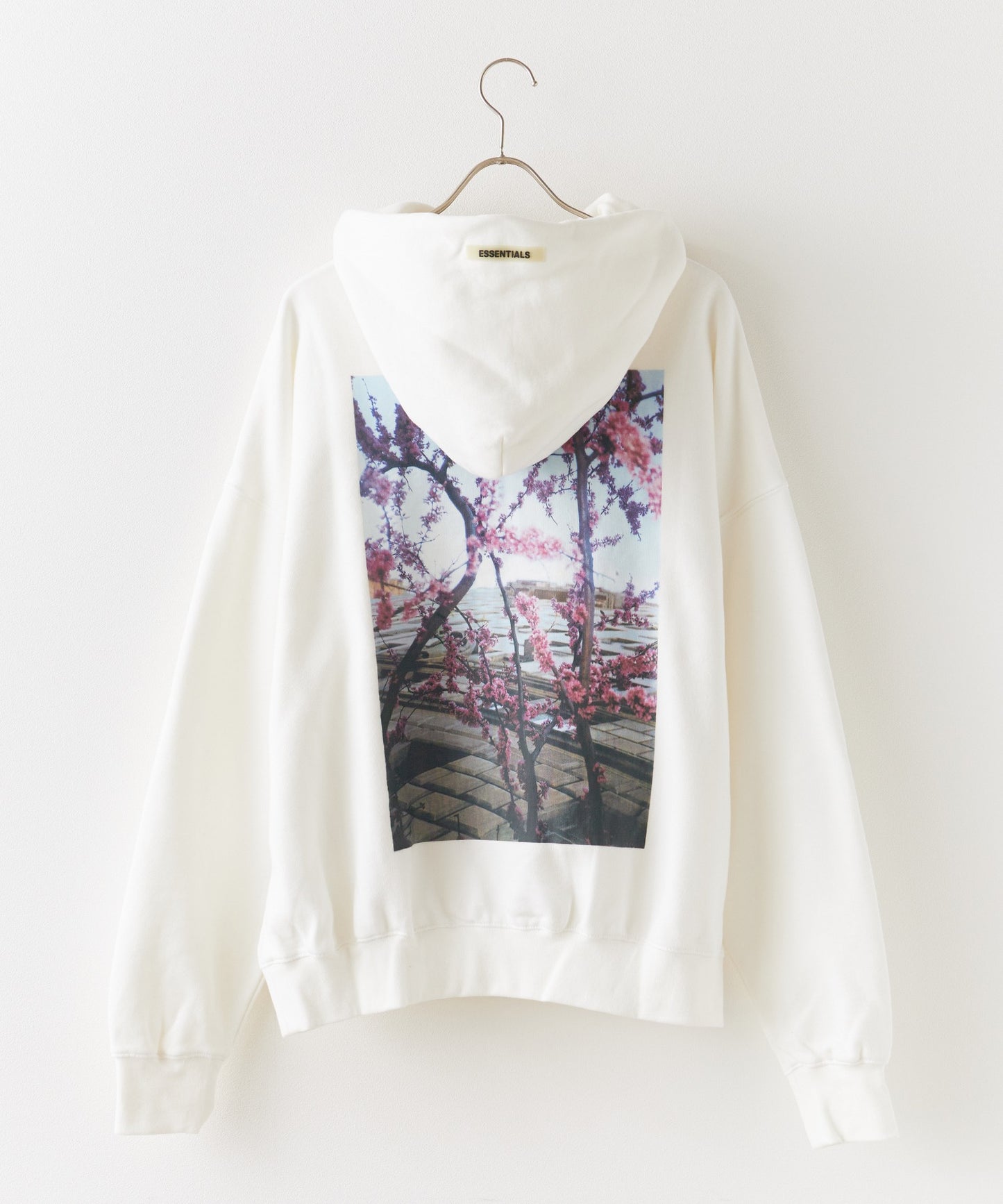 FOG ESSENTIALS / FLOWER PHOTO HOODIE