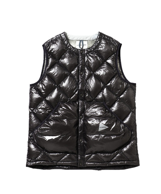 and wander / diamond stitch down vest