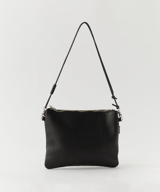 MR.OLIVE / WATER PROOF WASHABLE LEATHER / ジッパー付きスモールサコッシュ