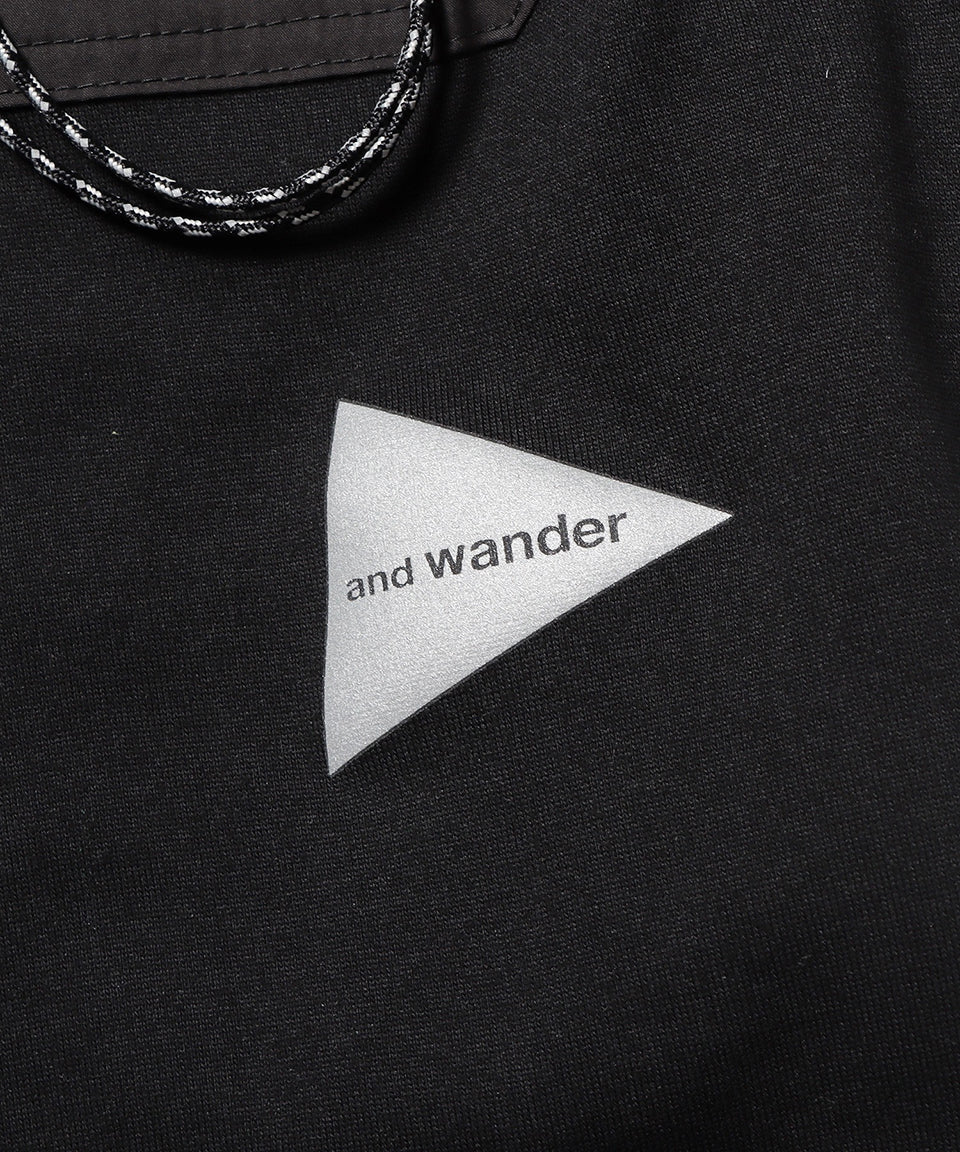 and wander/アンドワンダー pocket T