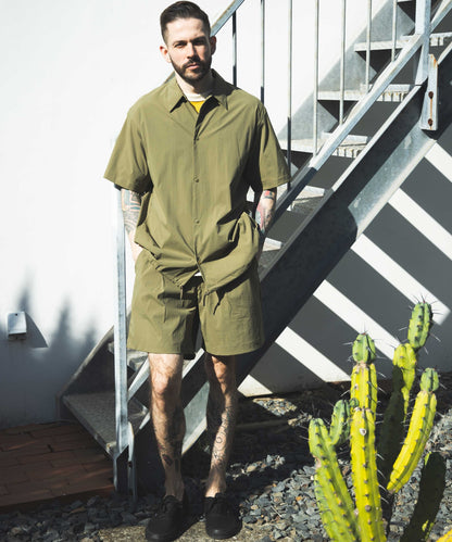 MR.OLIVE / STRETCH WASHABLE NYLON / ONE TACK SHORTS