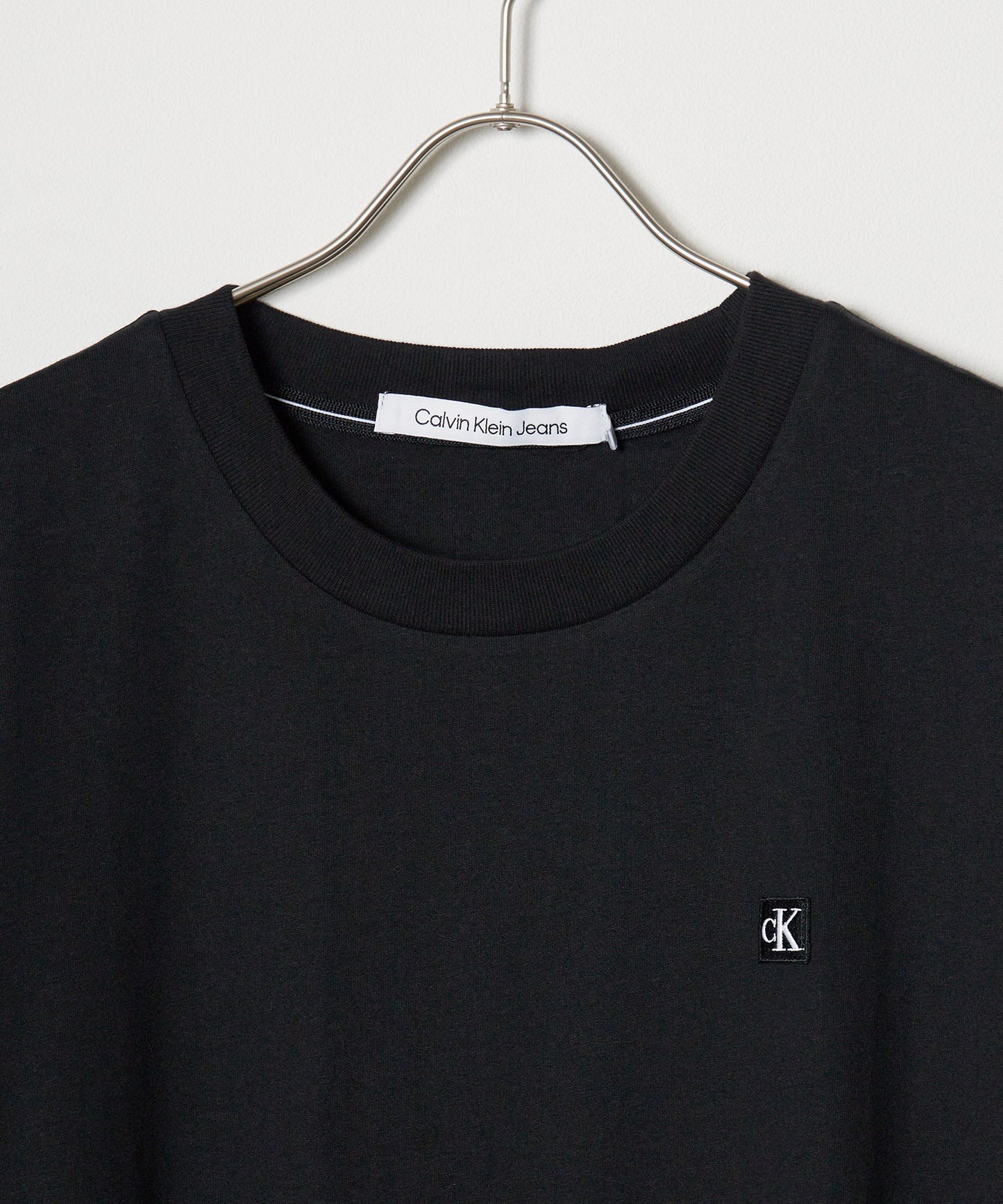 Calvin Klein / A-SSREG BDG LOGO TEE