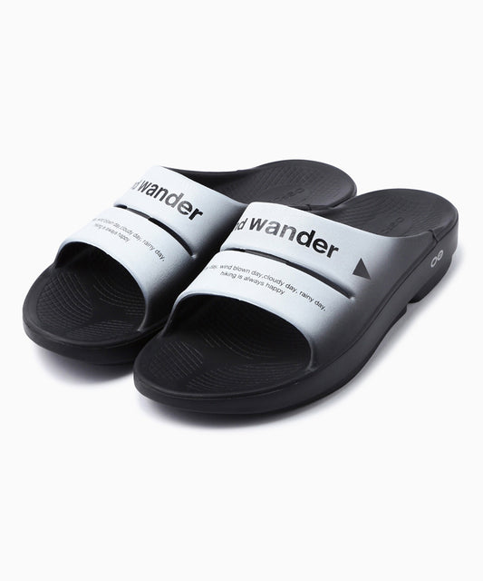 and wander/アンドワンダー×OOFOS/ウーフォス recovery sandal