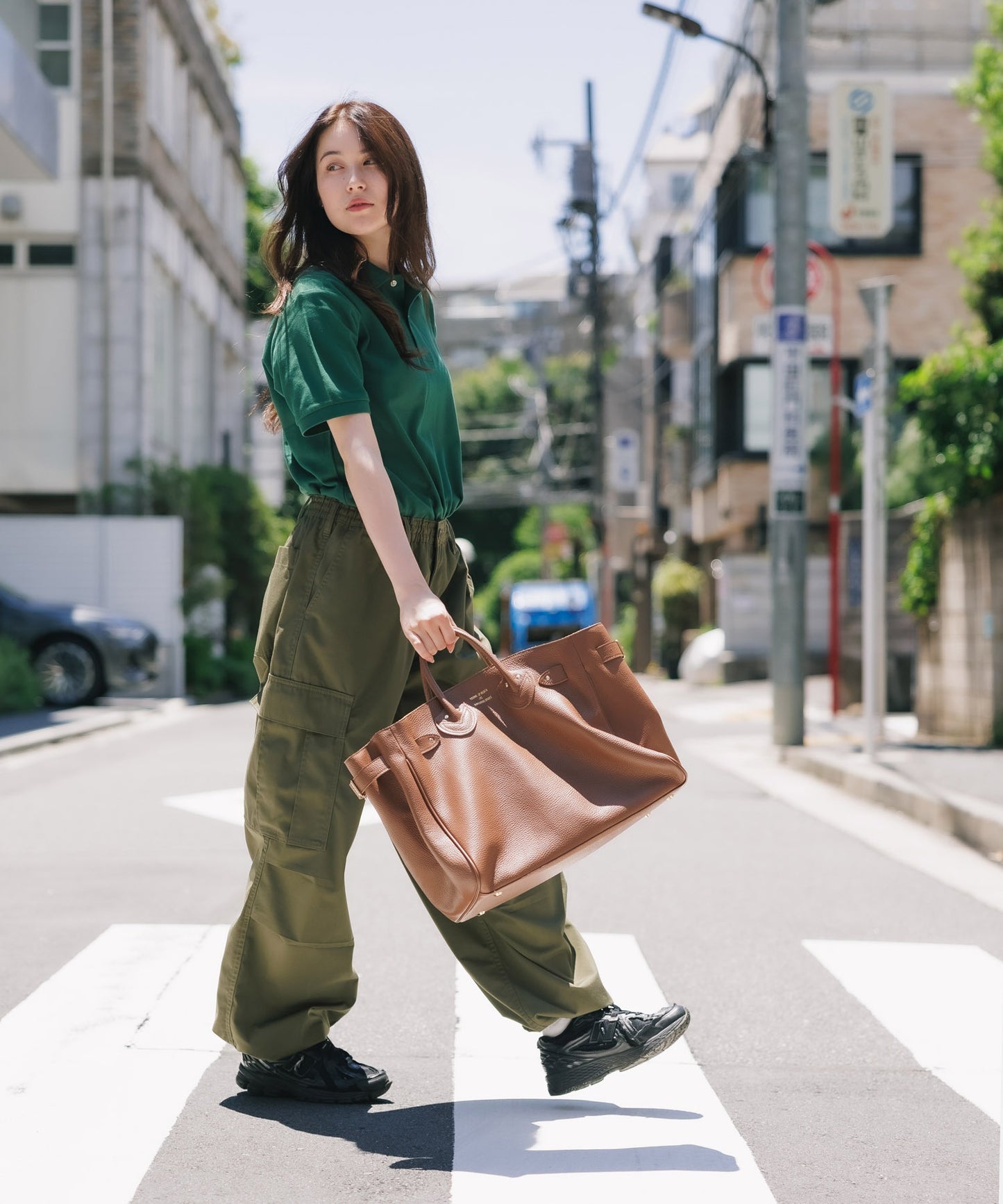 YOUNG & OLSEN / EMBOSSED LEATHER BELTED TOTE M