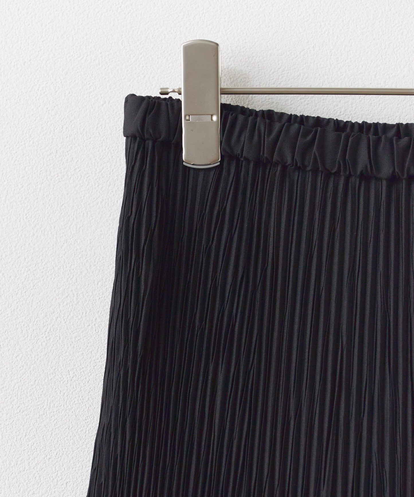 ADAWAS / TWO-TONE PLEATED SKIRT