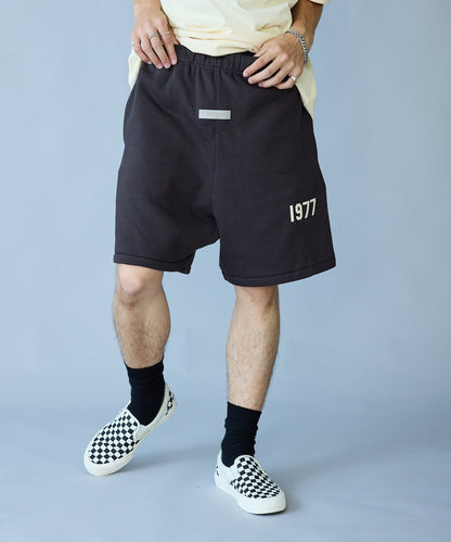 FOG ESSENTIALS / HOODIE & SWEAT SHORTS