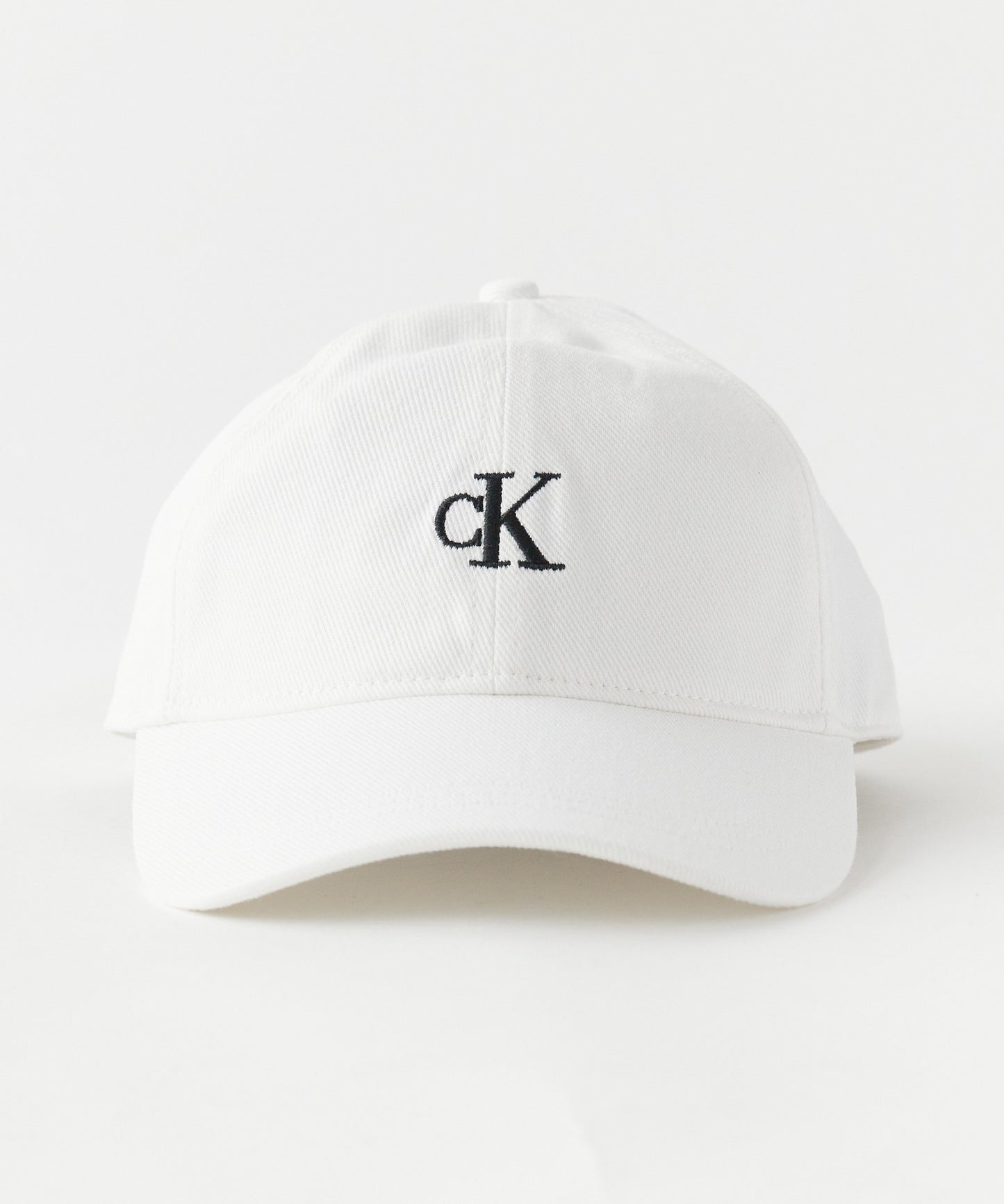 Calvin Klein / 6 PANEL SMALL MONOGRAM CAP