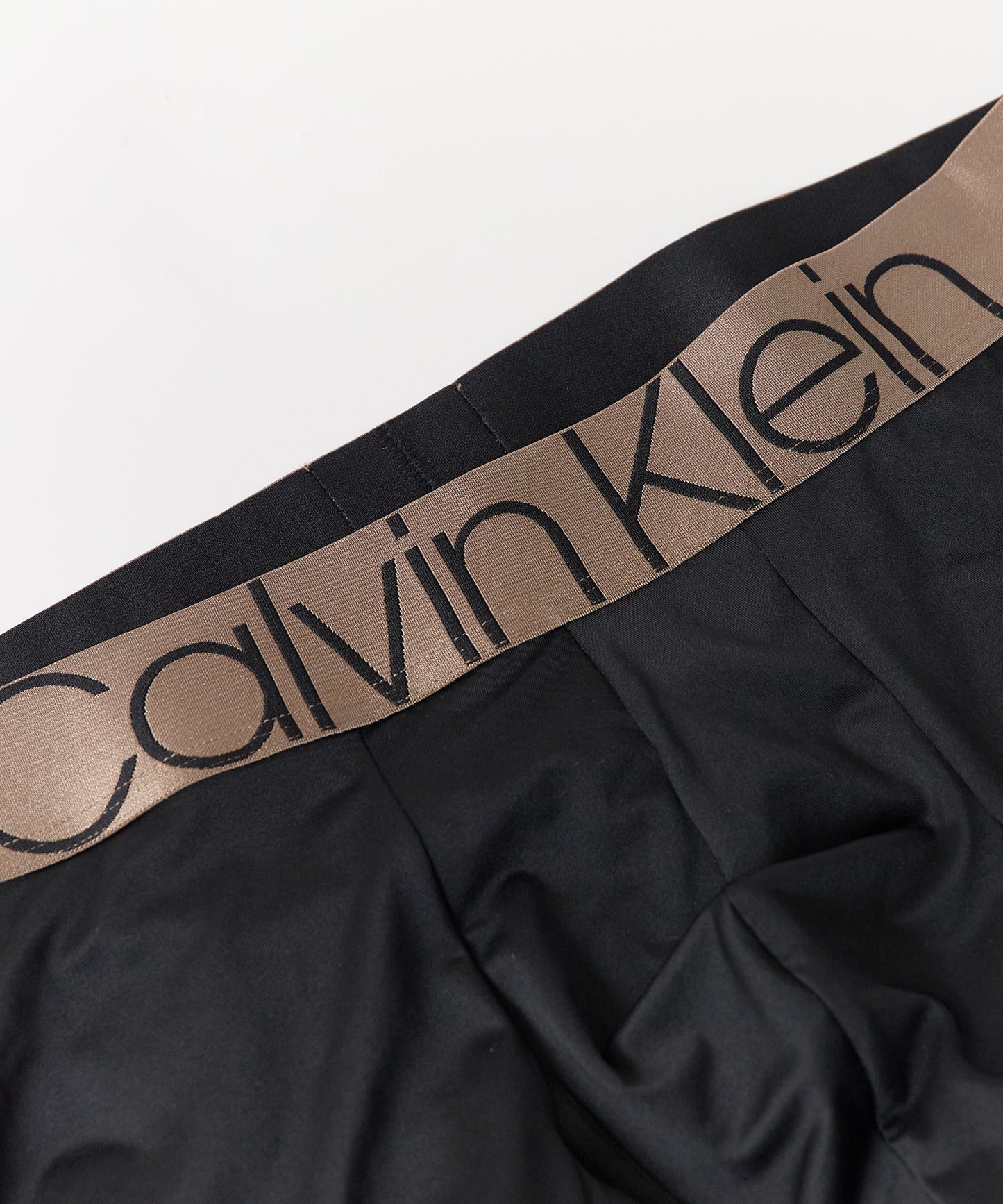 Calvin Klein / LOW RISE TRUNK