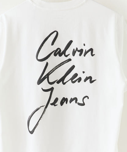Calvin Klein / GRAPHIC TEE