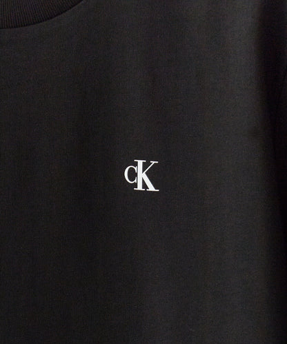 Calvin Klein / GRAPHIC TEE