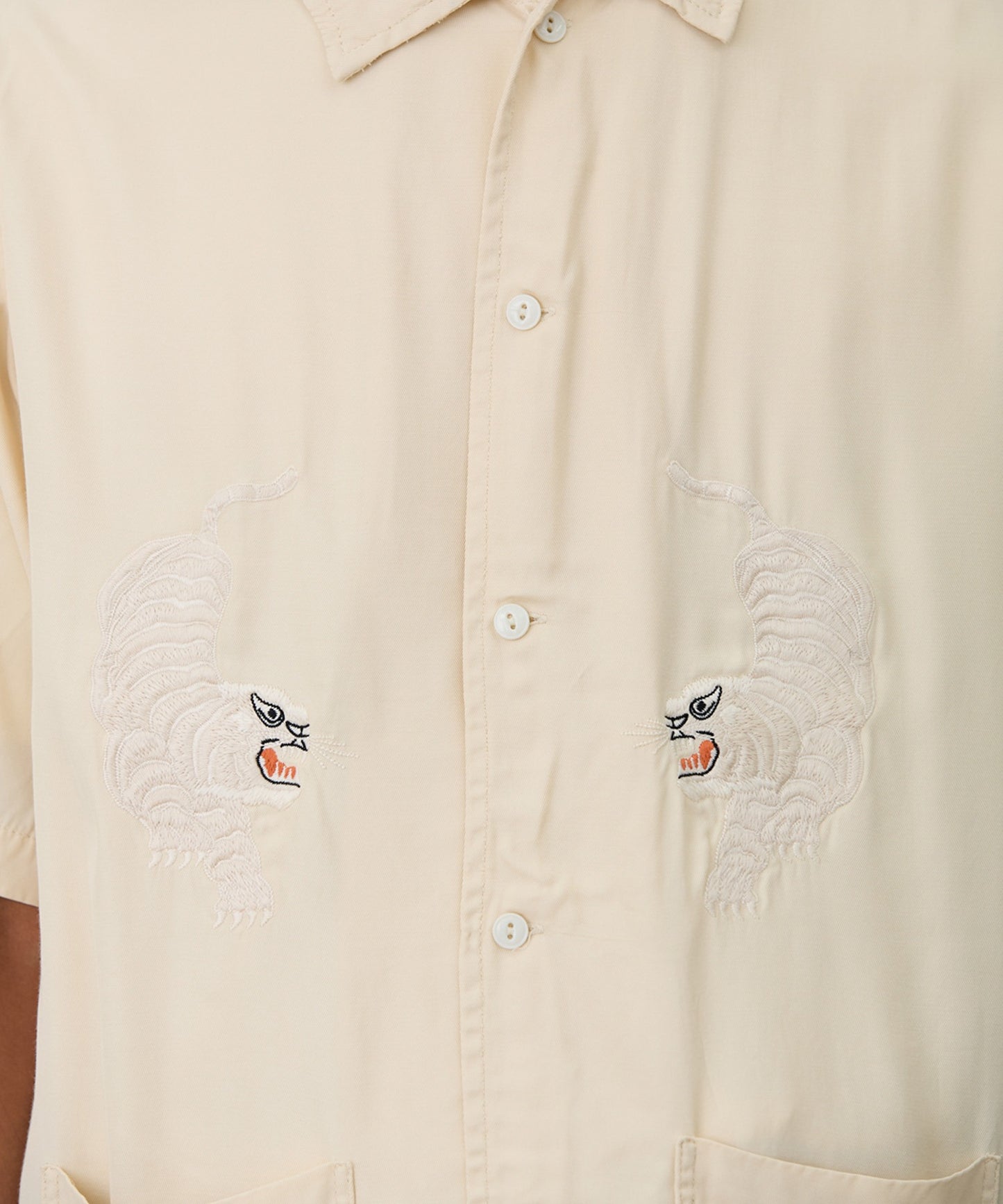 REMI RELIEF / レーヨンツイル スカ柄 S/S SHIRT