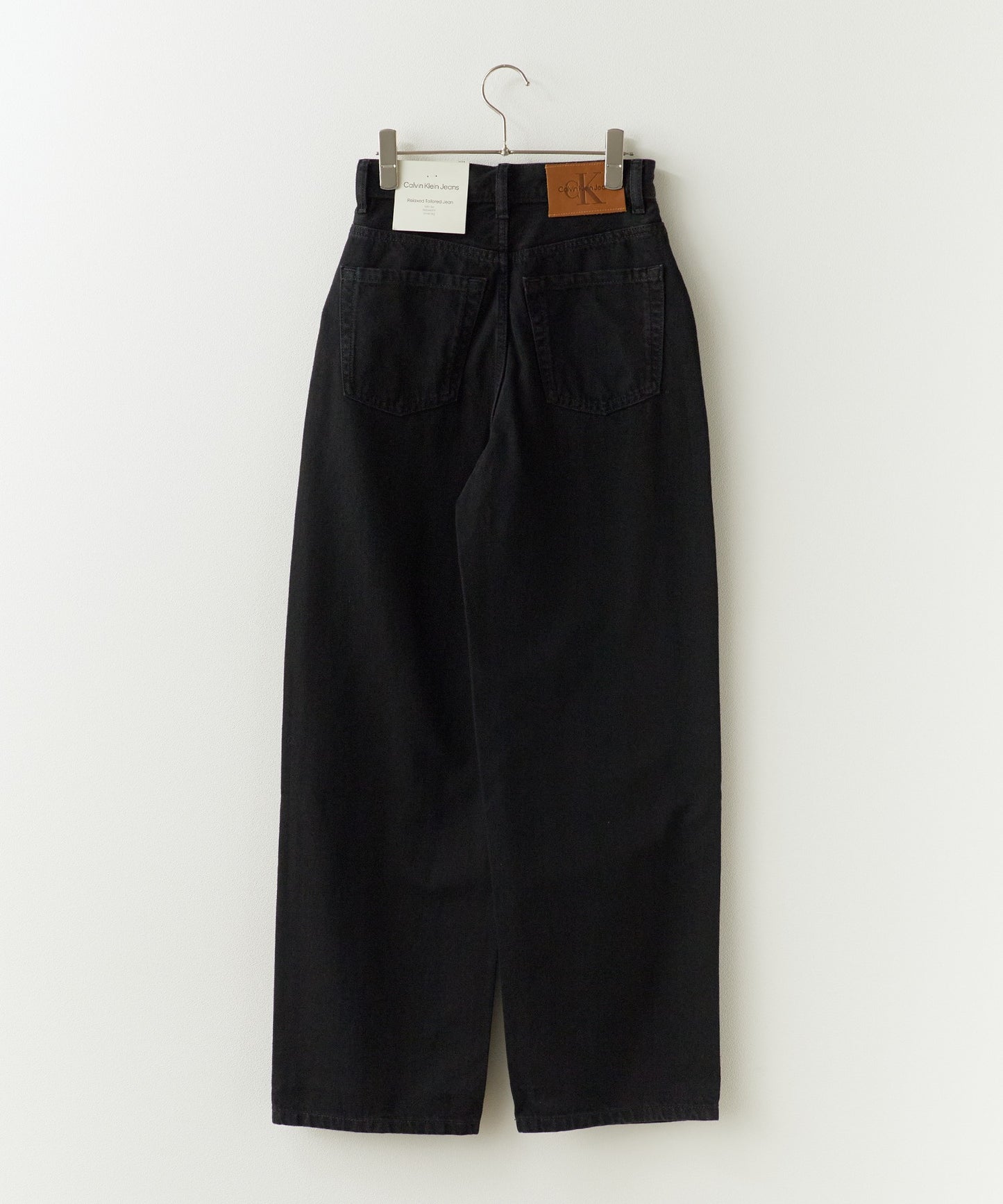 Calvin Klein / TROUSER BARREL SOFT BLACK  PANTS