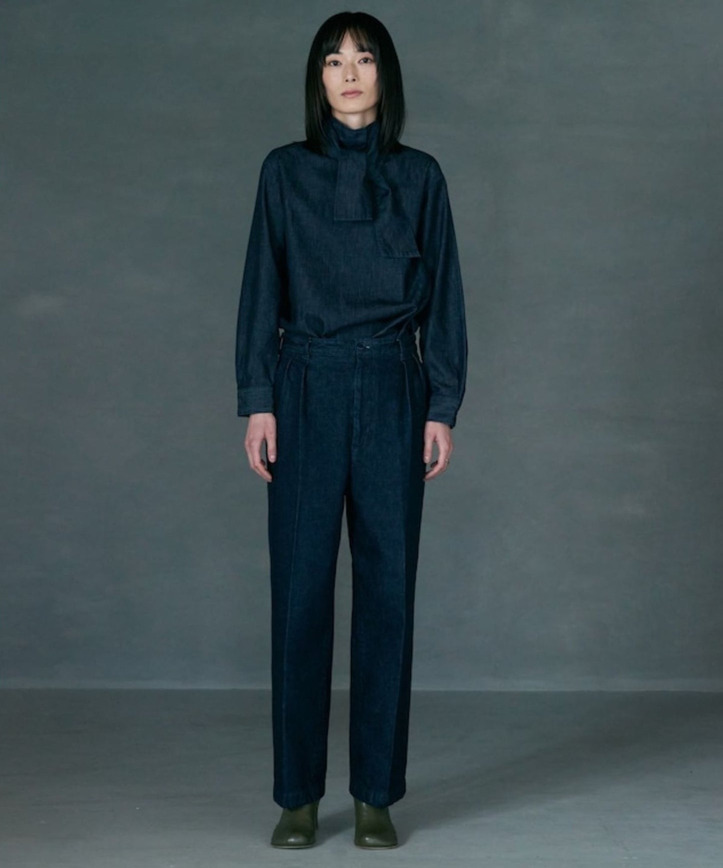 BONNY WOVEN / TUCK PANTS