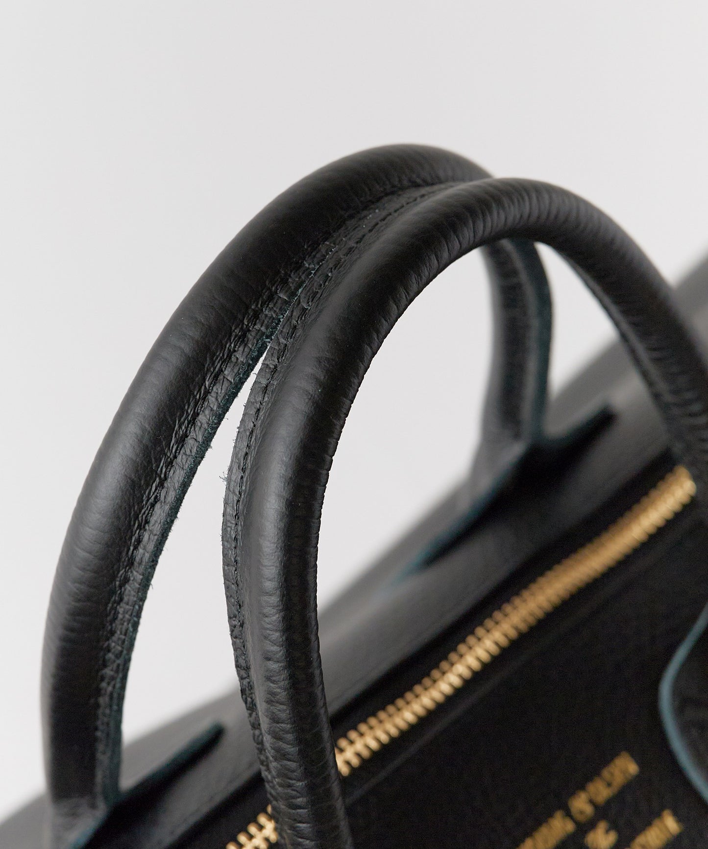 YOUNG & OLSEN / EMBOSSED LEATHER D BOSTON M
