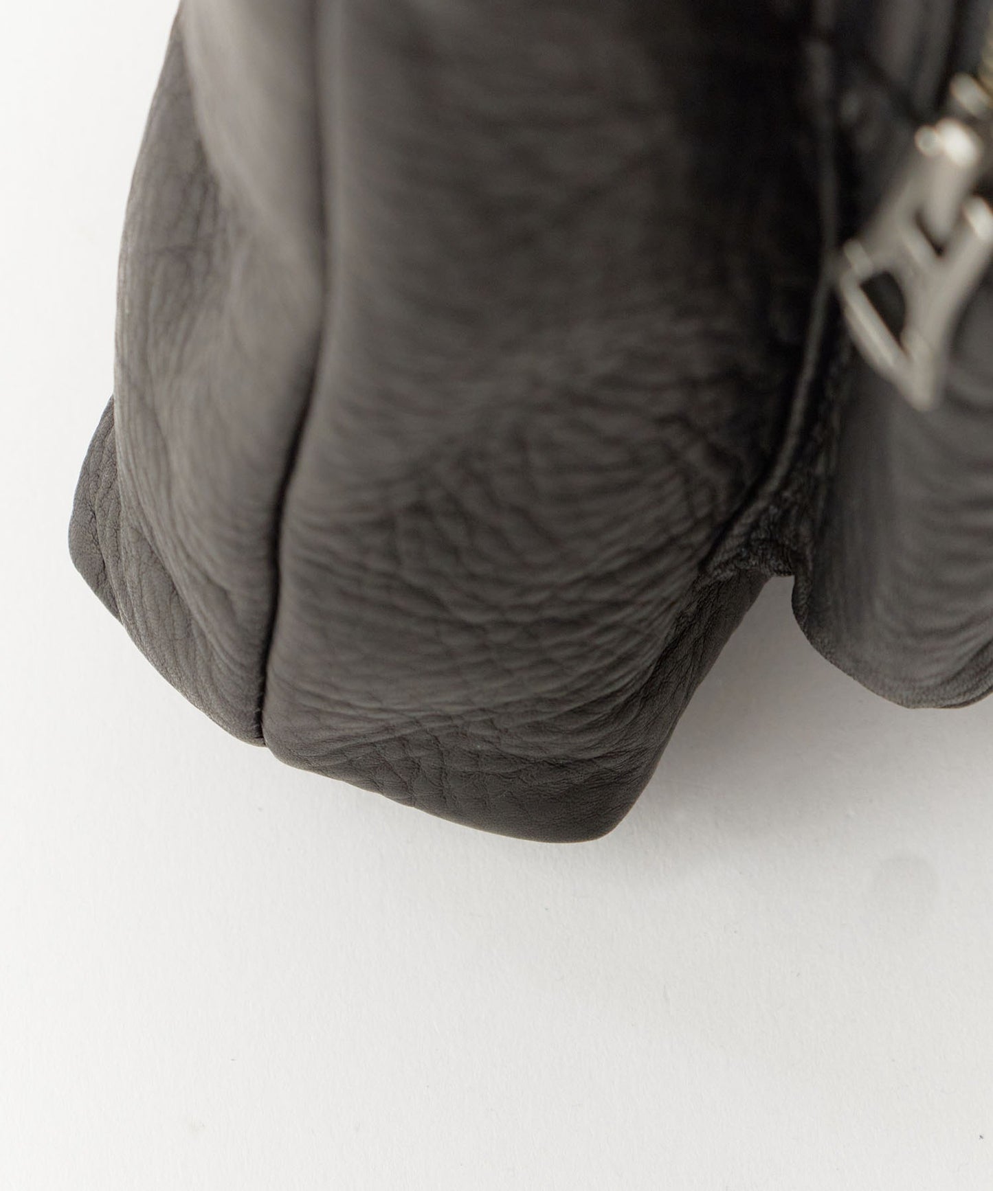 MR.OLIVE / IMPERMA-LEATHER/GUSSET POCKET COMPACT SHOULDER BAG ショルダーバッグ
