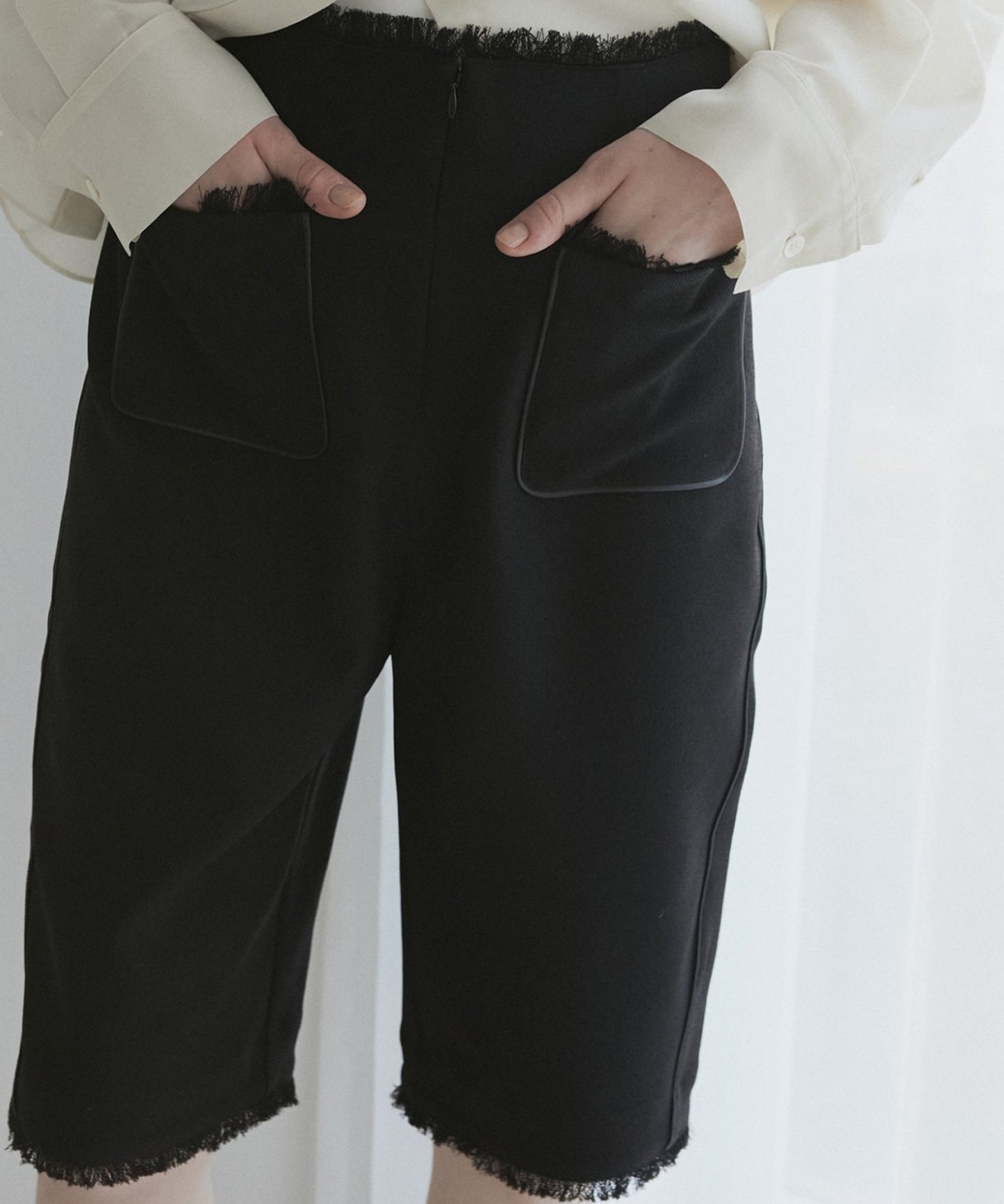 LE CIEL BLEU / Tweed Capri Pants
