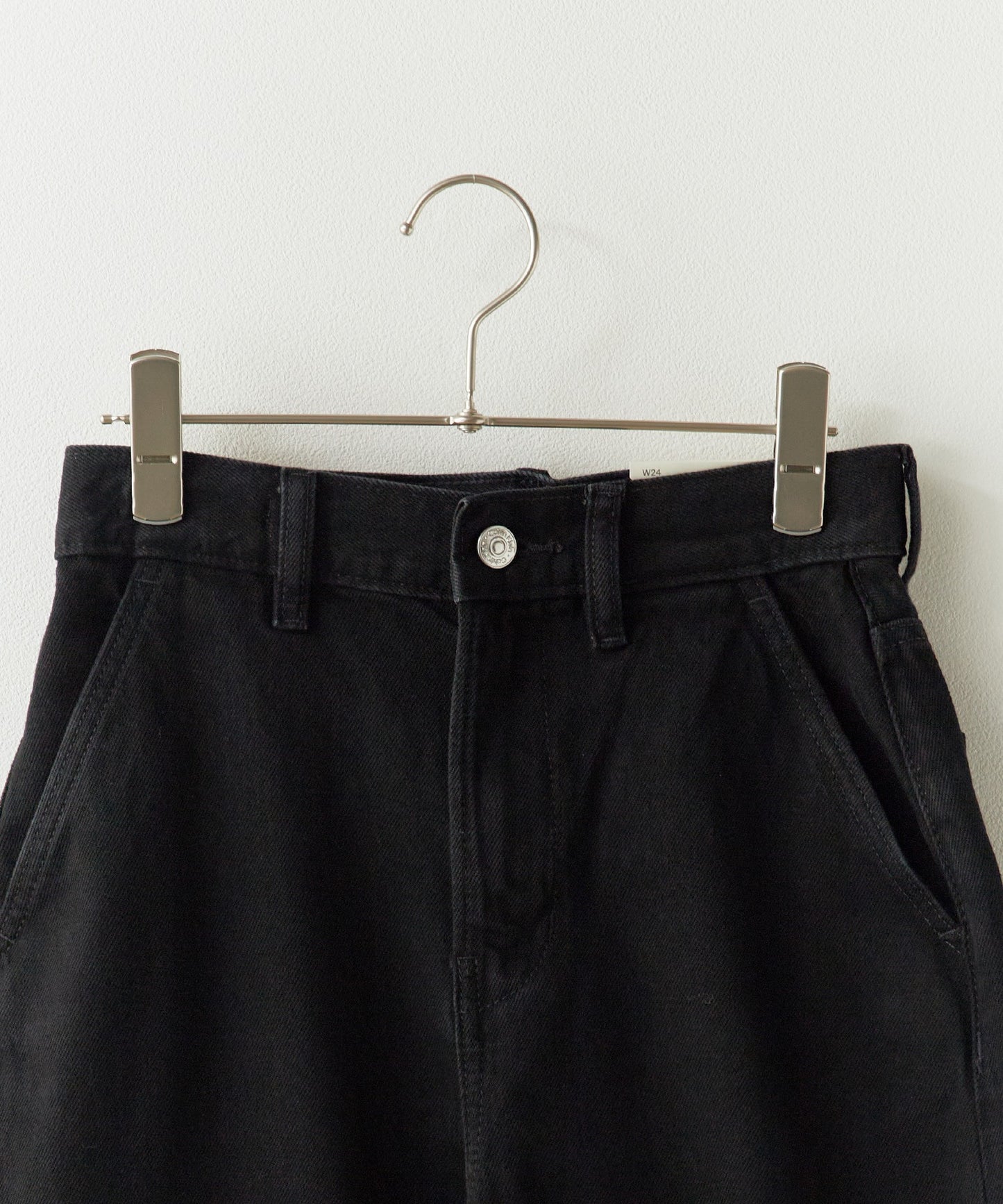 Calvin Klein / TROUSER BARREL SOFT BLACK