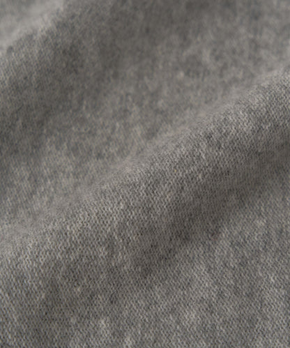 NOTHING WRITTEN /  Triangle muffler